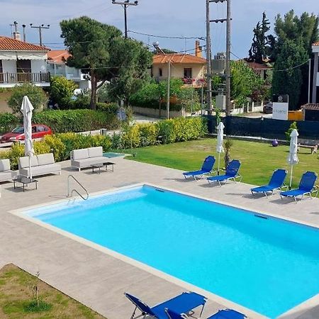 Paramithi Luxury Apartments Никити Экстерьер фото