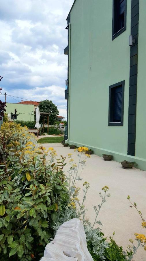 Paramithi Luxury Apartments Никити Экстерьер фото