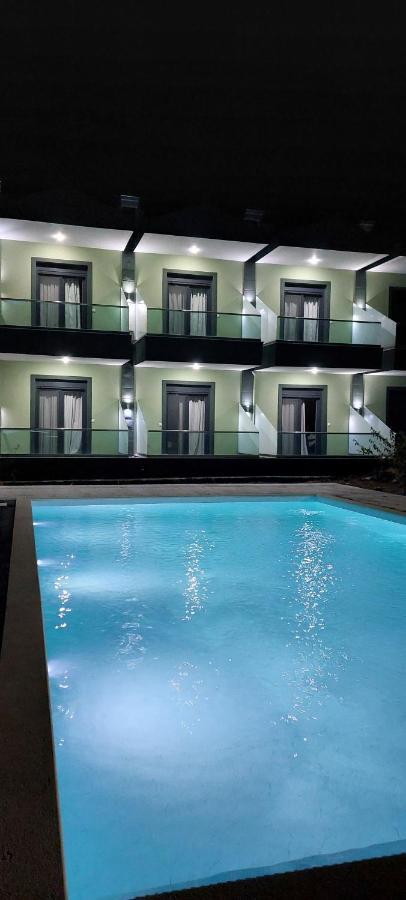 Paramithi Luxury Apartments Никити Экстерьер фото