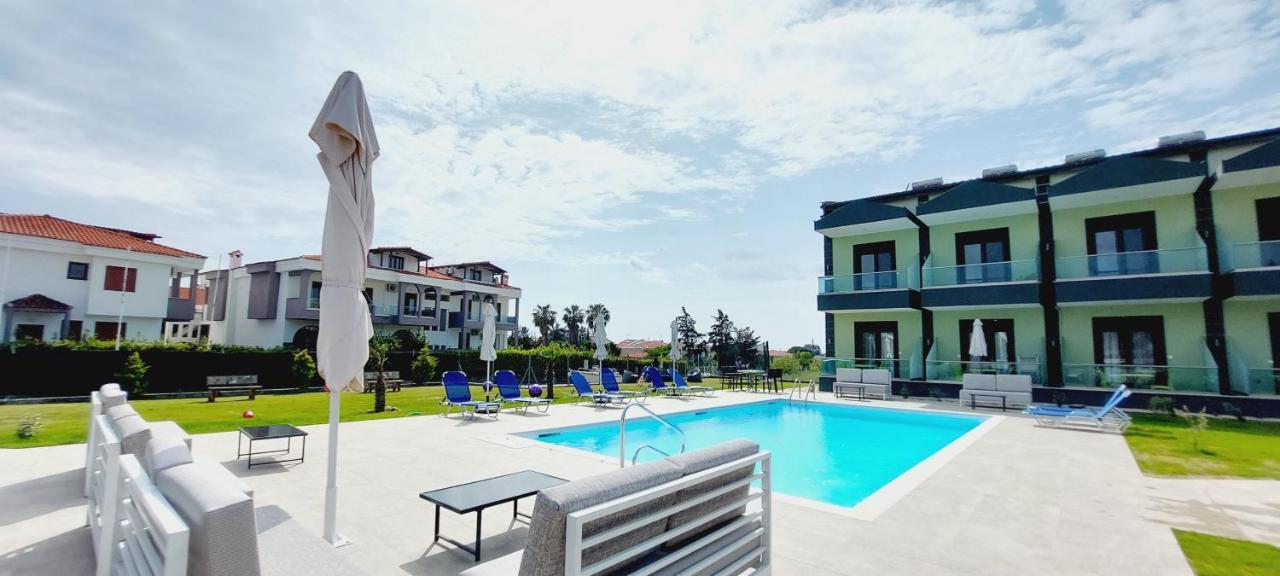 Paramithi Luxury Apartments Никити Экстерьер фото