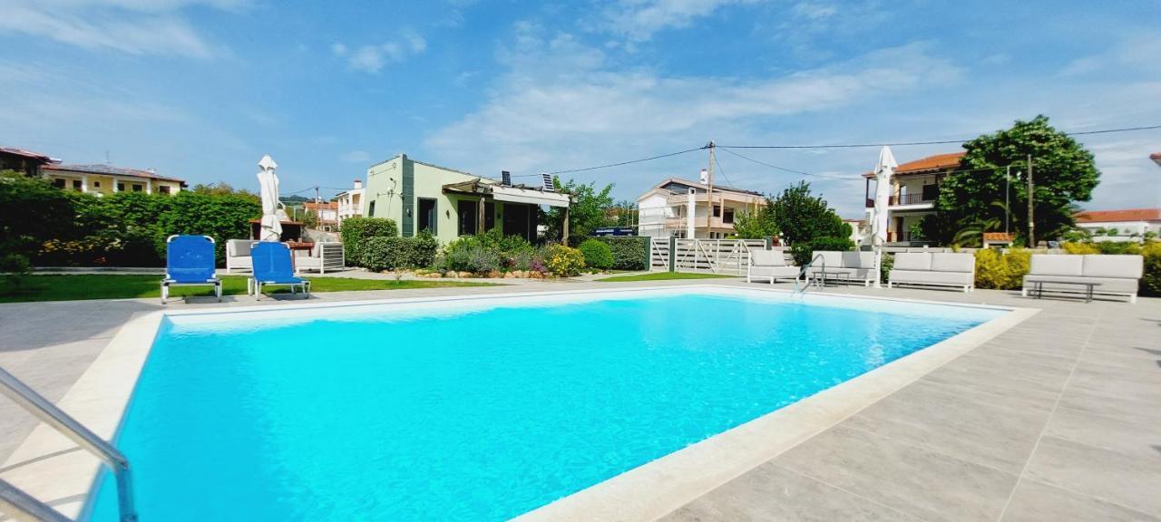 Paramithi Luxury Apartments Никити Экстерьер фото