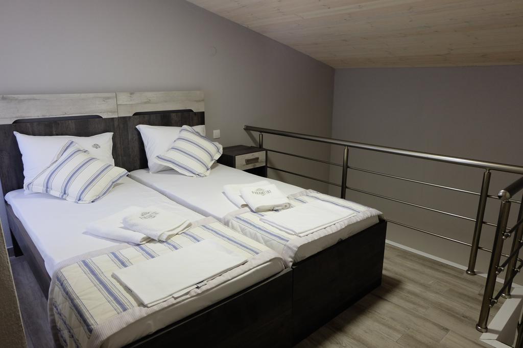 Paramithi Luxury Apartments Никити Экстерьер фото