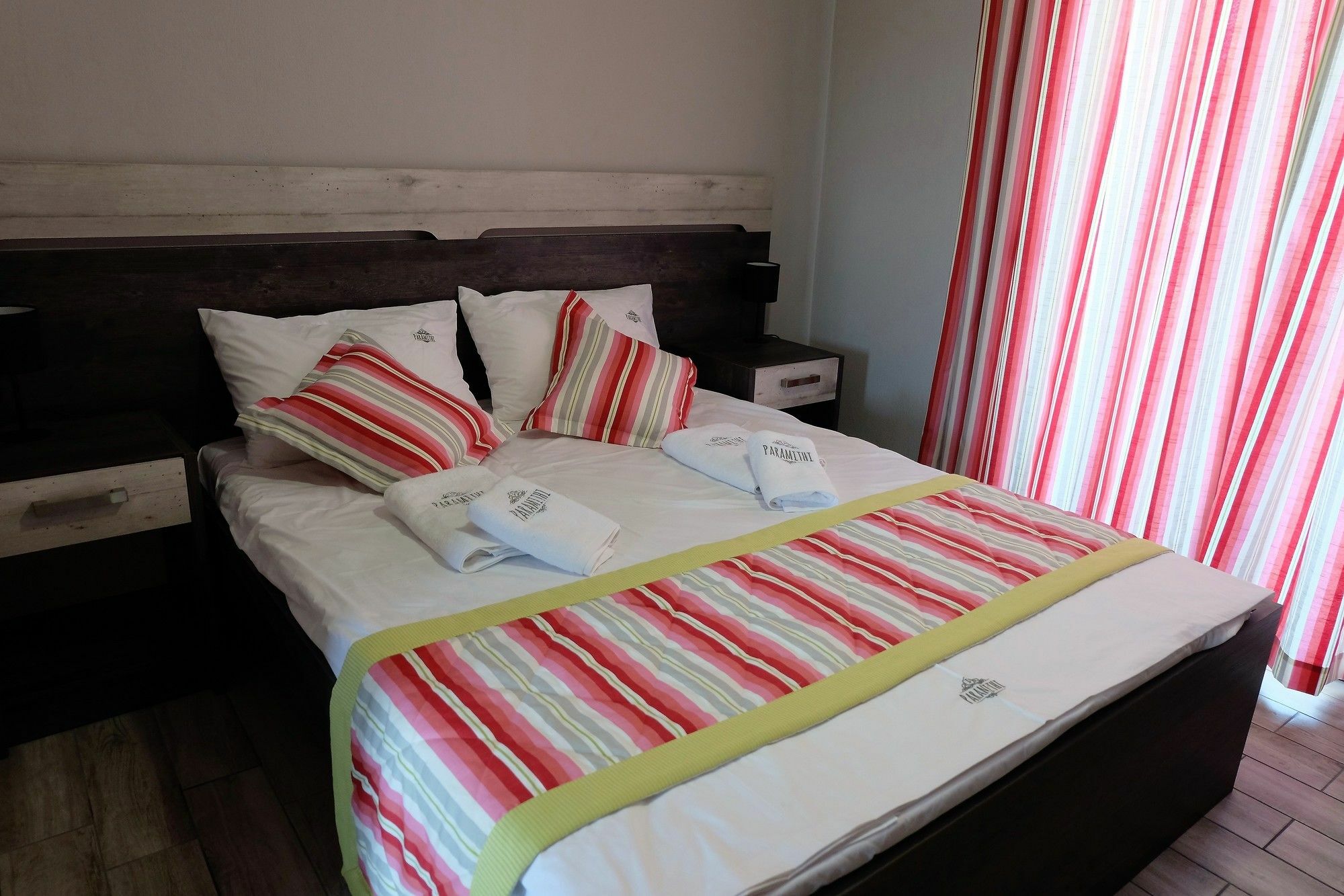 Paramithi Luxury Apartments Никити Экстерьер фото
